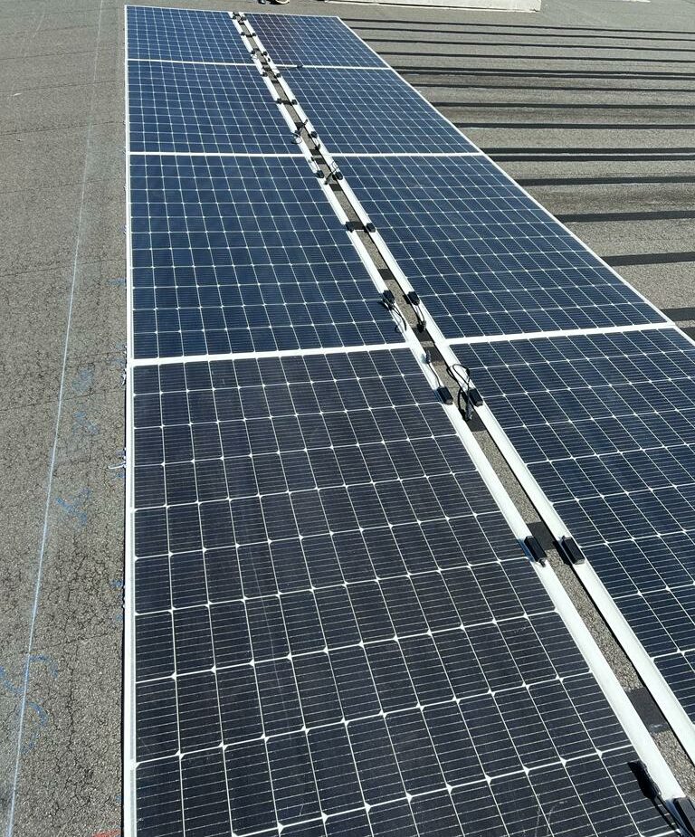 installation-de-panneaux-flexibles-luxsiol