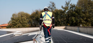 TSG-Technicien-Toiture-Photovoltaïque