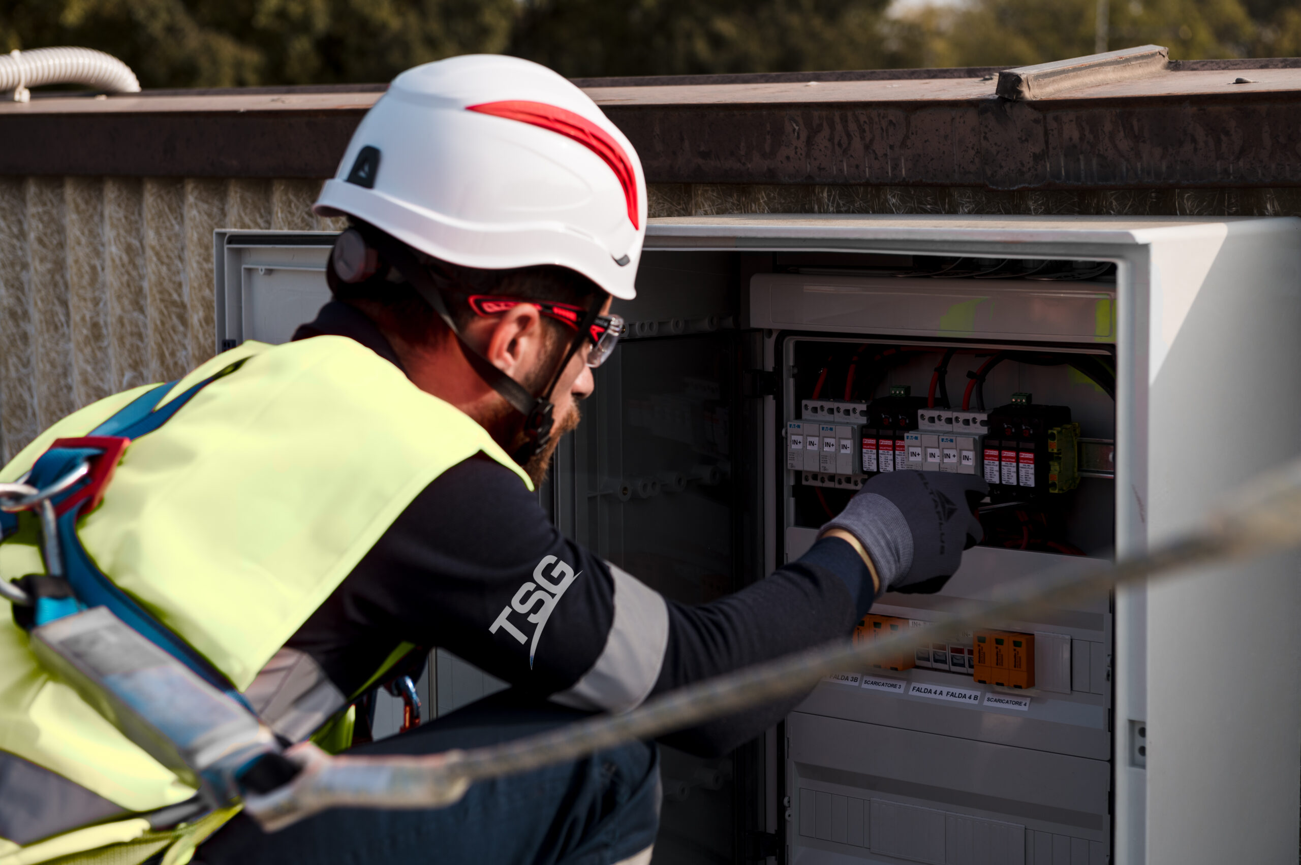 TSG-Solar-Roof-Electric-Technician